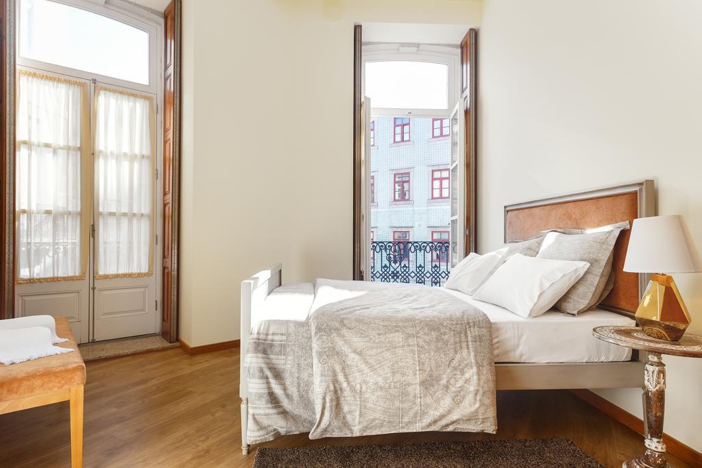 Chateau Apartments Порту Номер фото