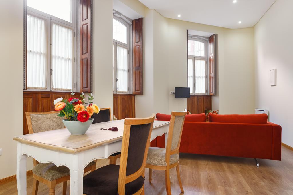 Chateau Apartments Порту Номер фото